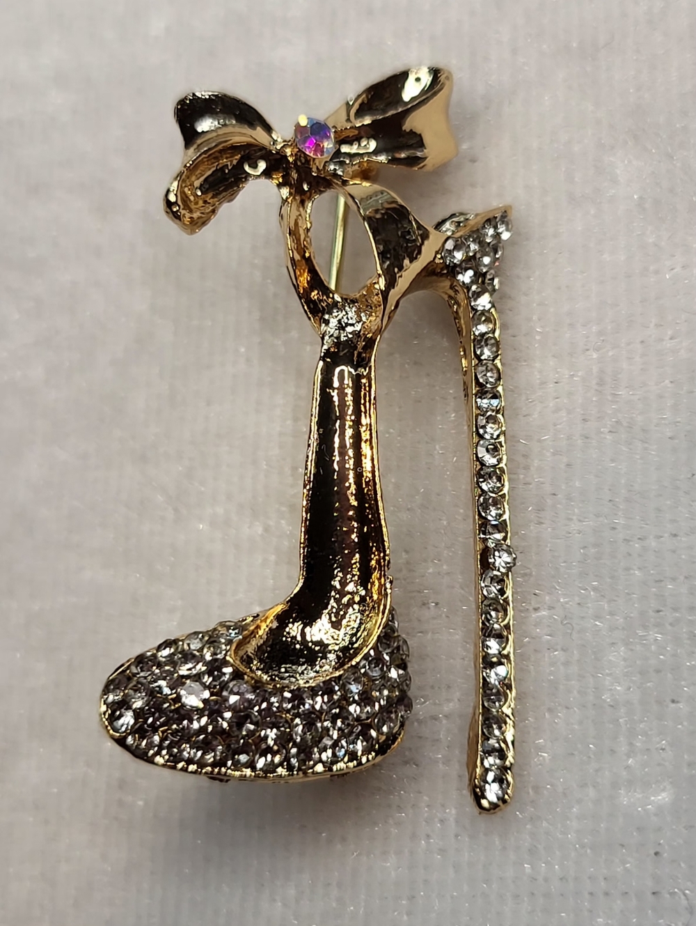 New Glamorous Sparkling Rhinestone High-heel Brooch / Pin